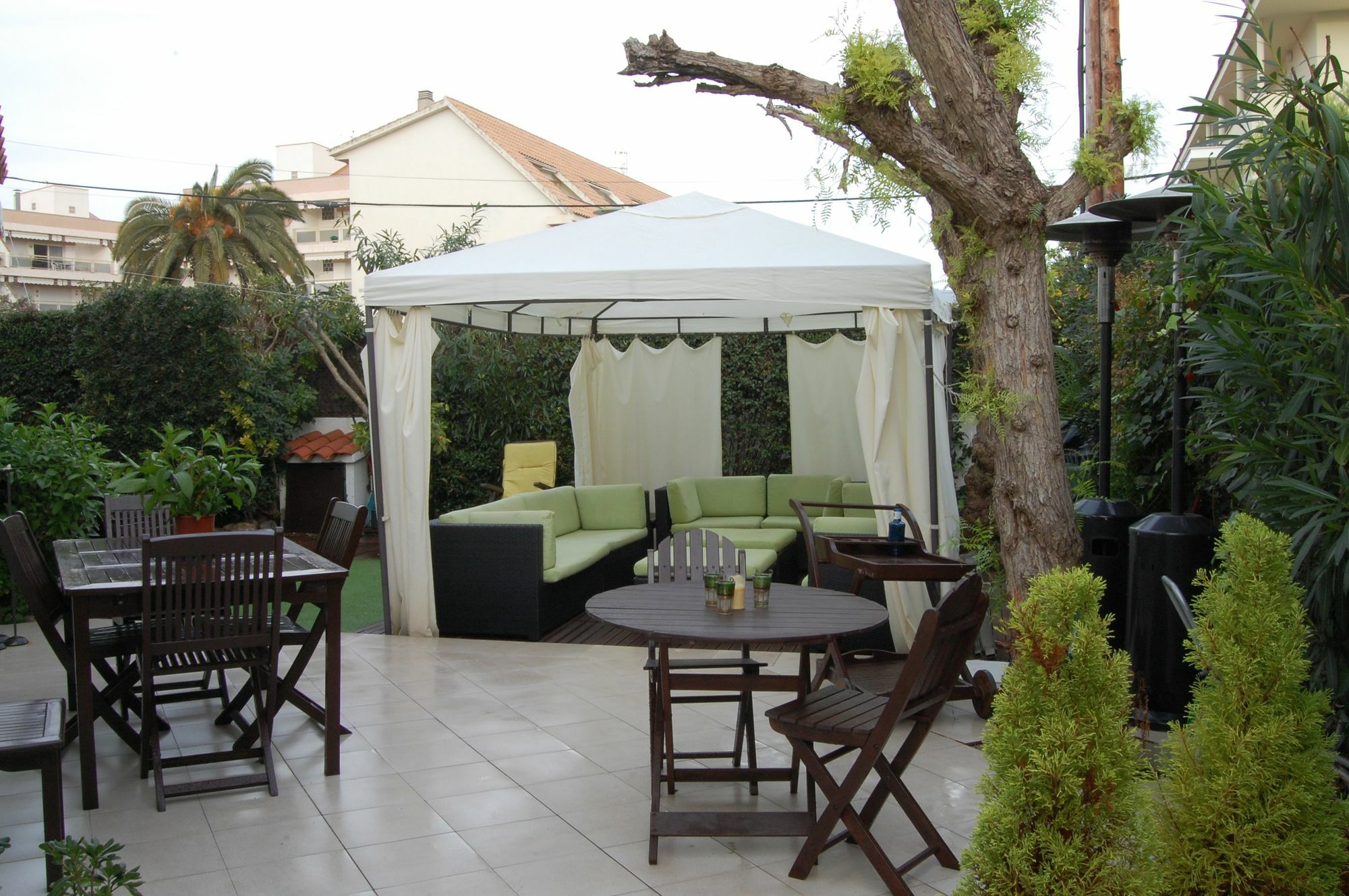 New Opening Villa Oasis Terramar Sitges Exterior foto